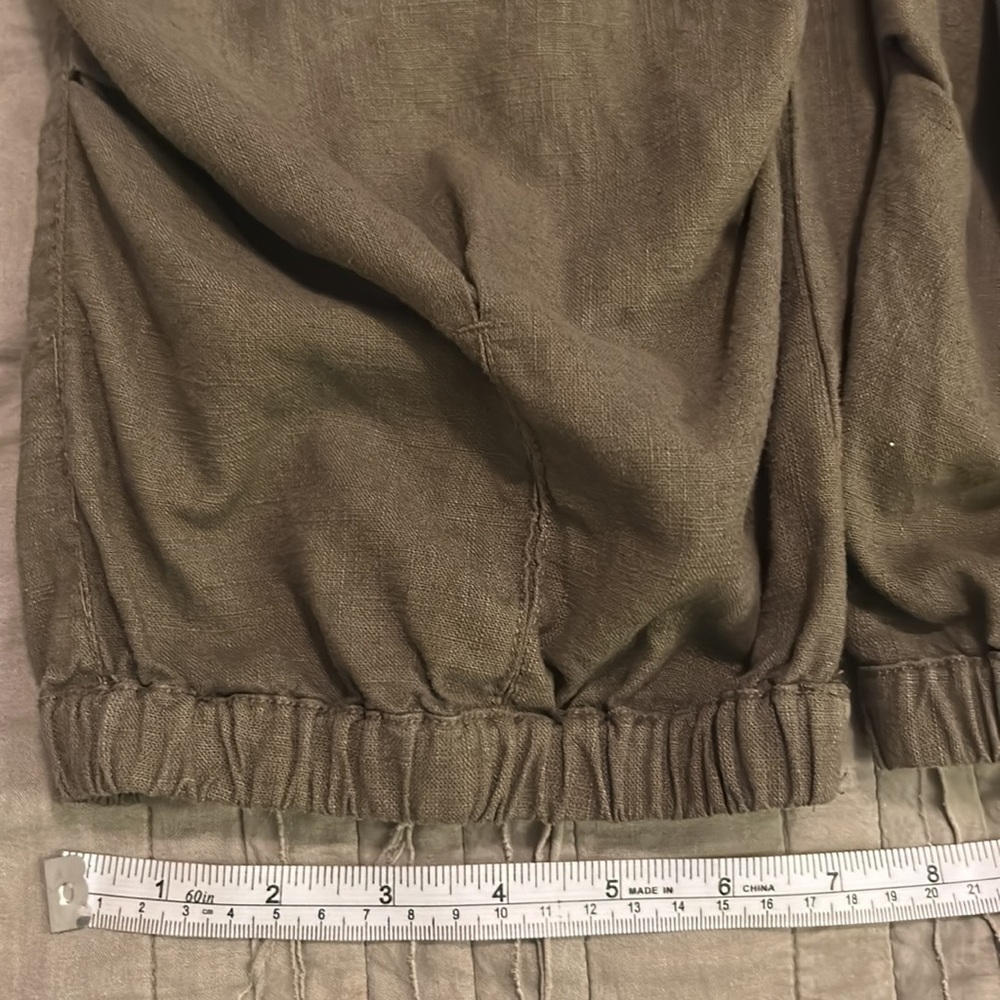 Sold out! Free People Rock and Crop It Linen Cargo Pants - Picture 15 of 16